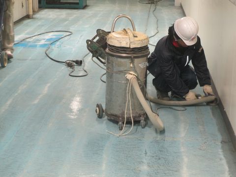 住宅塗装　アサヒペイント　塗り床　研磨