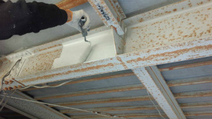 群馬　住宅塗装　塗り替えリフォーム　車庫天井塗装