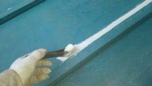 群馬　塗装　外壁　トタン屋根下塗り錆び止め